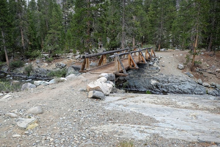 JMT junction; bridge at the base of the switchbacks heading up to Evolution Meadow.