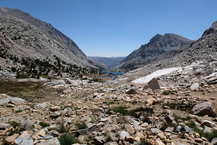Heading down to Piute Lake.