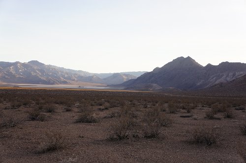 View into Racetrack Valley