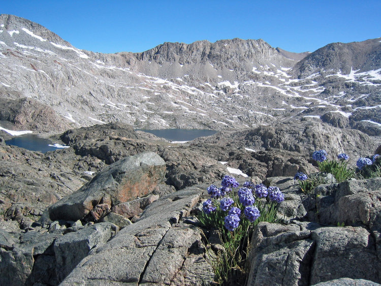 Heading down to Lake 10582