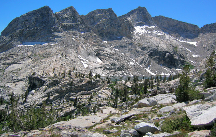 unnamed lake below unnamed pass s of Dykeman Pass