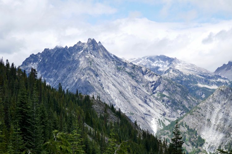 Summit Chief Mtn from trail above Waptus Lake.