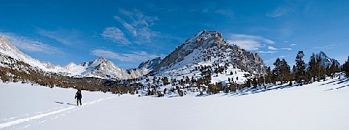 Skiing across Bullfrog lake