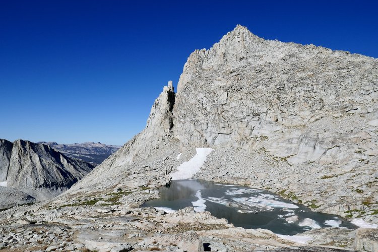 Tarn on the east side below Sphinx Pass