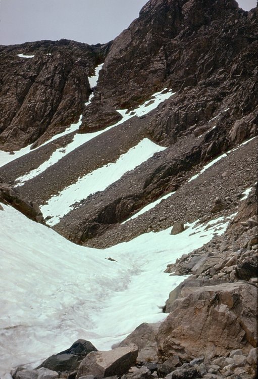 1975.052.jpg