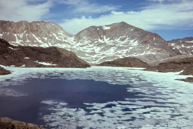 1975.049.jpg