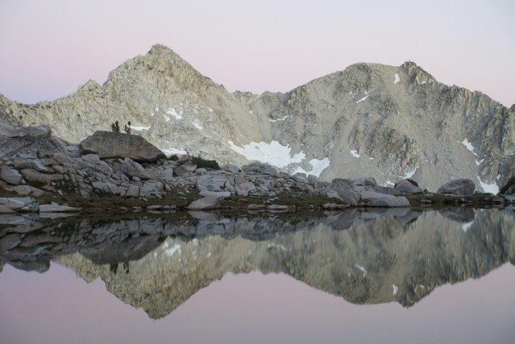 Dusk on the peaks above Ross Finch Lake