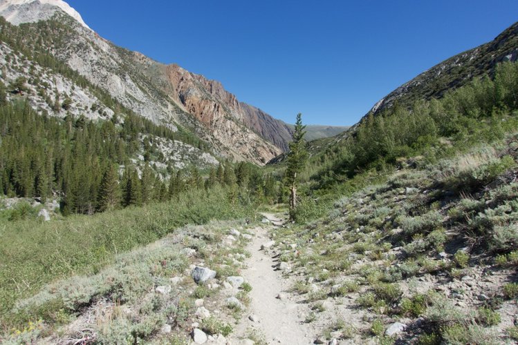 Hiking along the McGee Creek trail is a joy.