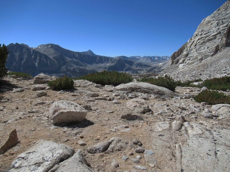 And in the other direction a view toward Mt.Humphreys, Glacier Divide, and Mt Darwin.