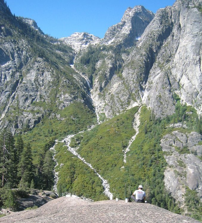 Above Muir Gorge, GCT, warm even when snow up higher