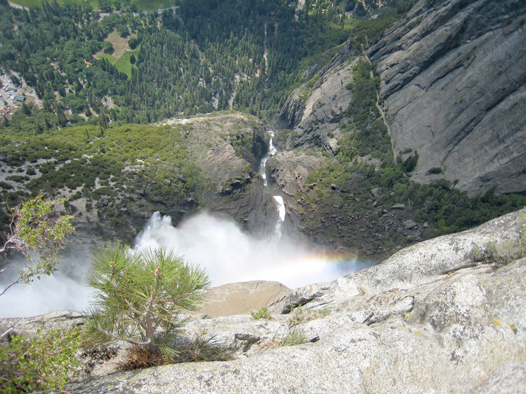 Upper Yosemite Falls from the top