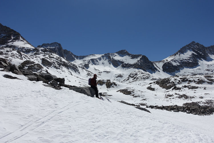Somewhere sort of near Dade Lake
