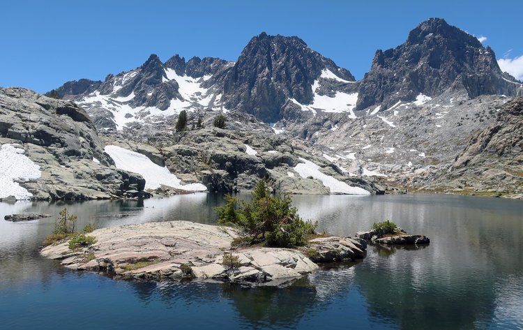 Lower Nydiver Lake