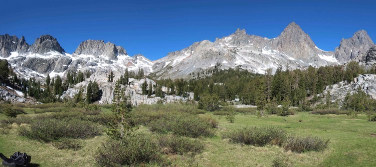 Ediza Lake inlet meadow, inlet crossing