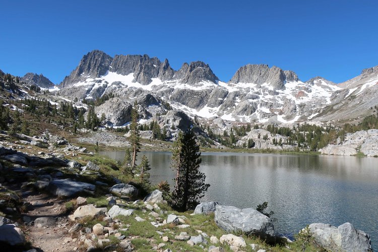 Minarets from Ediza Lake