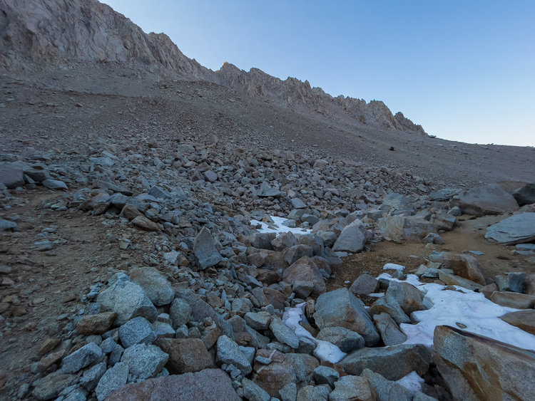weird 13mm wide angle, but this trail was a trail. bizarre after the rest of this side (hit it at the waypoint trail N) it continued up to a rise I was considering before I dropped a little S, I'm curious how far up it goes
