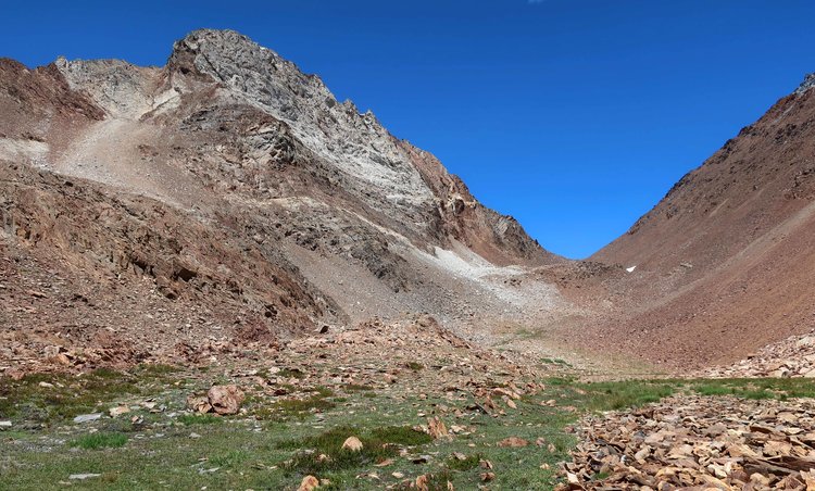 Upper section of the south side of Corridor Pass