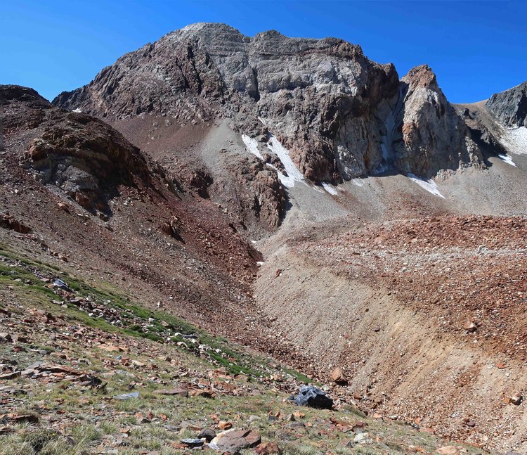 Route diverts around huge moraine