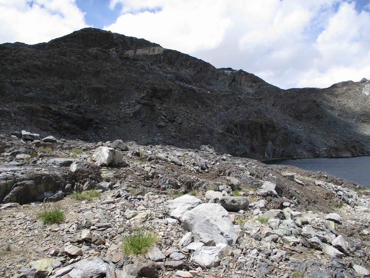 Western Ionian Basin Lake 11955 Traverse Up High