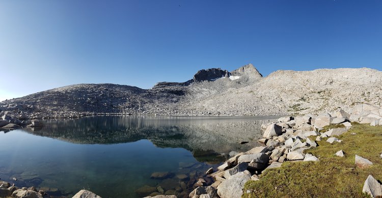 Donahue Pass Tarn