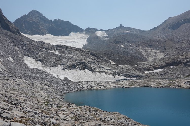 Maclure lake and the saddle of Russell pass