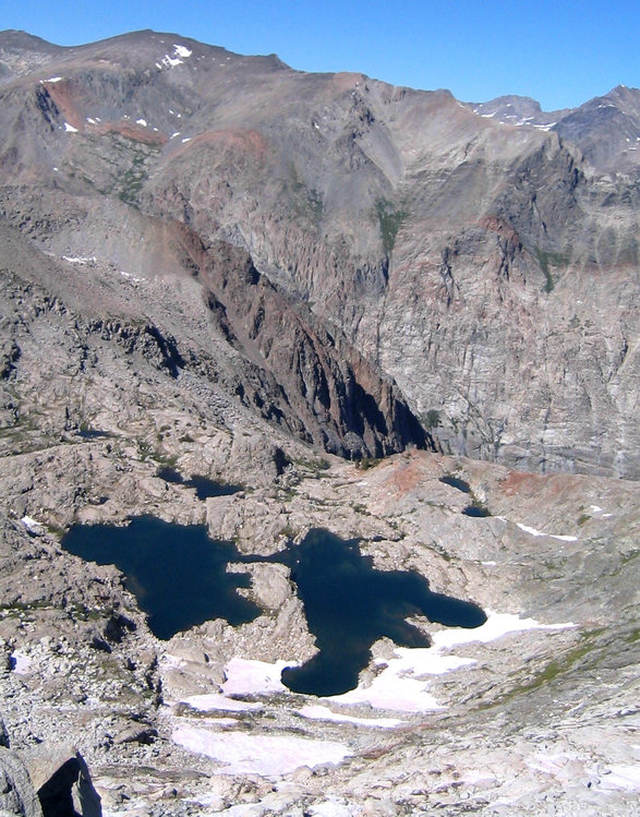unnamed lakes northeast of Tunemah Lake