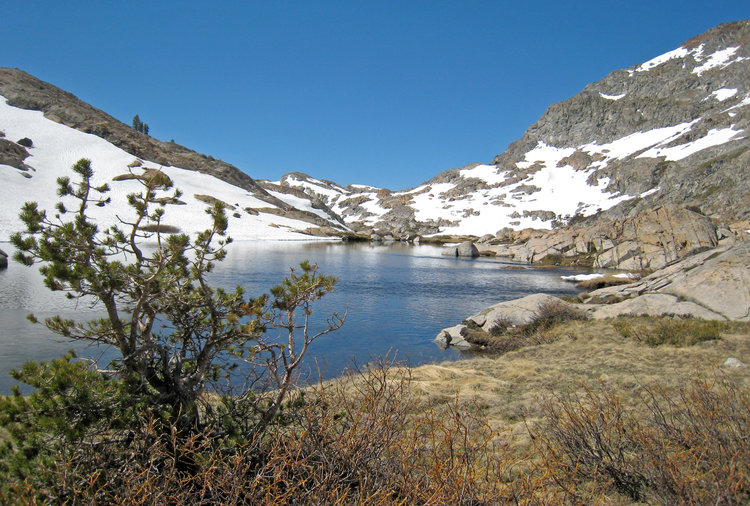 Twin Island Lake