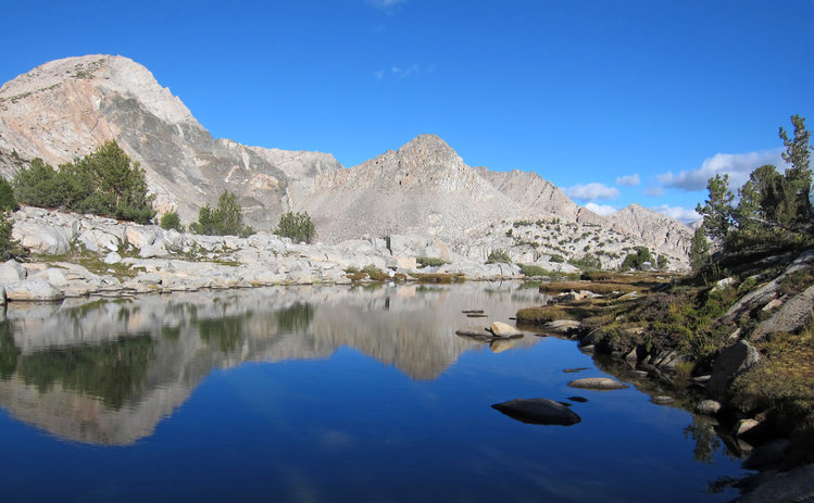 Frog Lakes above Amphitheater Lake