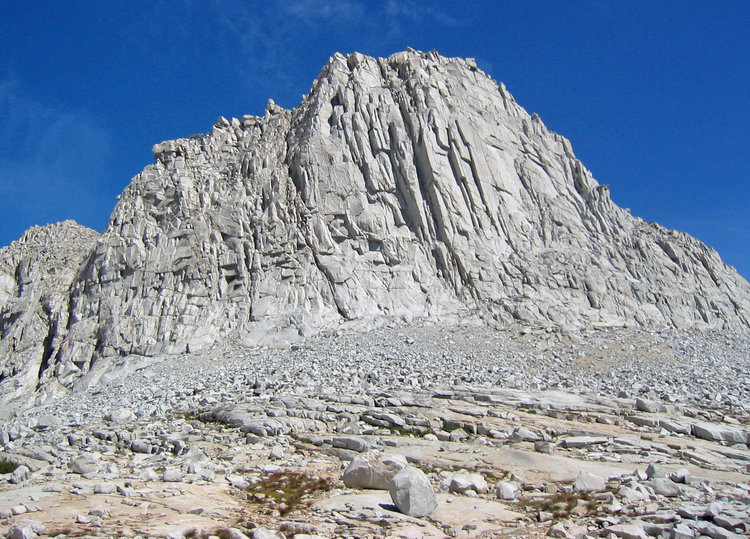 Better view of Pt 3722 (ridge between Vannecher and Ruskin