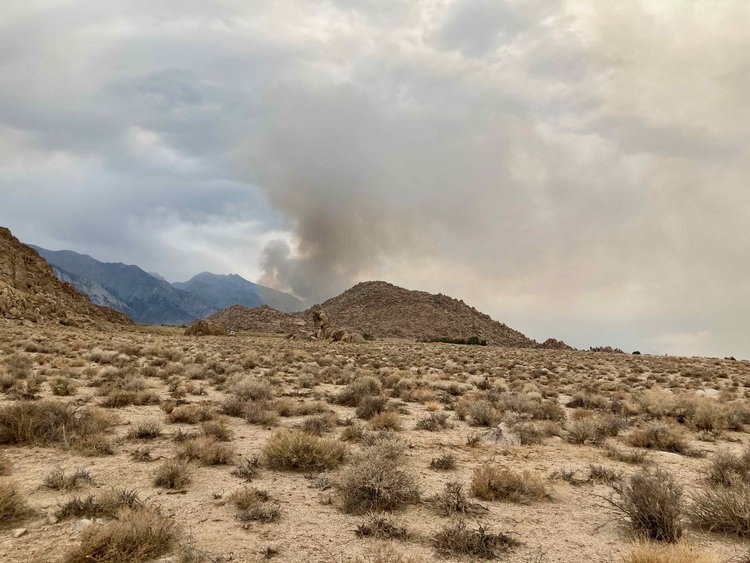 Smoke from hours-old Inyo Creek Fire