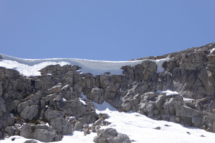 This giant cornice was quite beautiful and we were happy to be far away from it!