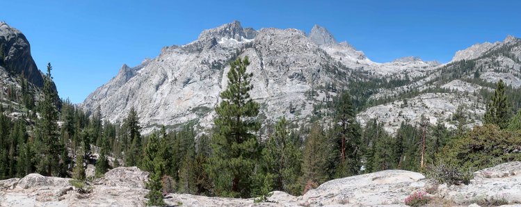 Cliffs above the confluence of Palisade Creek and MFKings