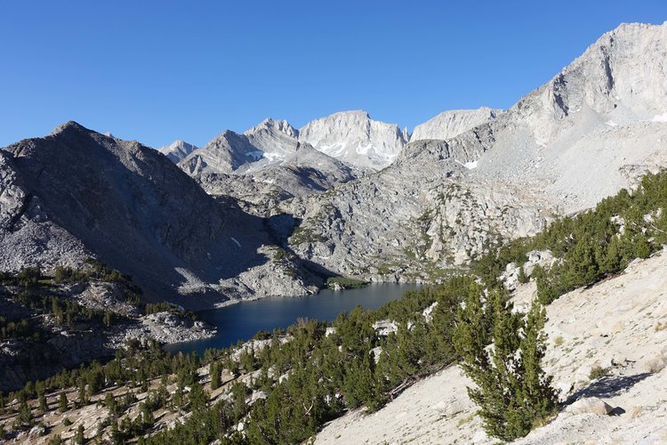 Ruby Lake below the Mono Pass traverse
