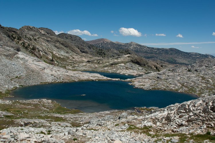 Nydiver Lakes from the western approach