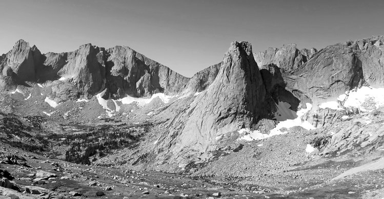 View of the Cirque of the Towers on way up to Texas Pass
