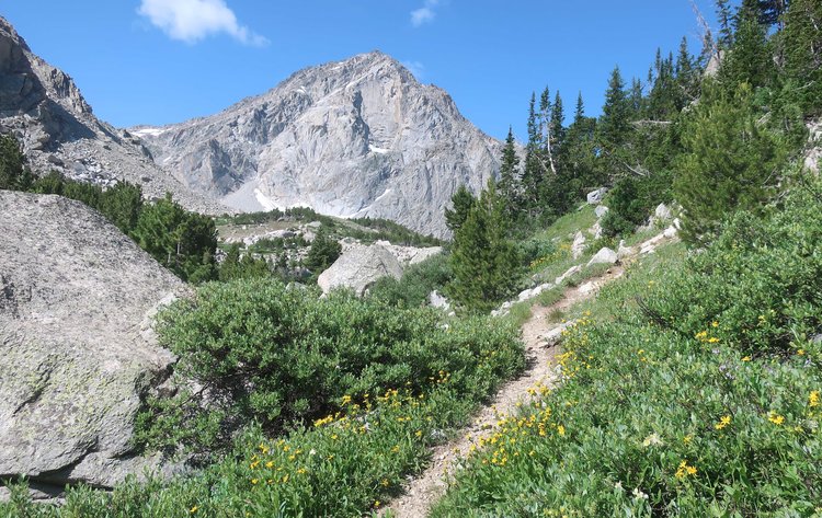 Washakie Pass Trail as it approaches Macon Lake