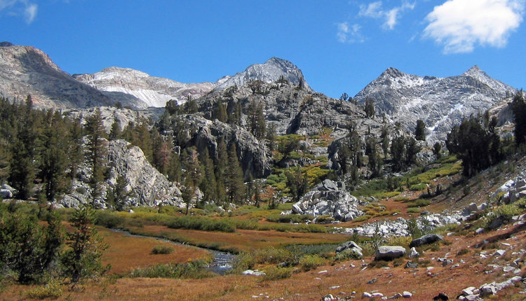 near Tully Lake- McGee Pass trail junction