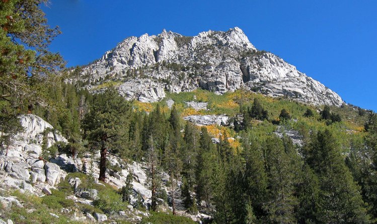 Dropping to Mono Creek