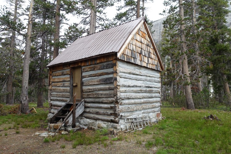 Snow cabin
