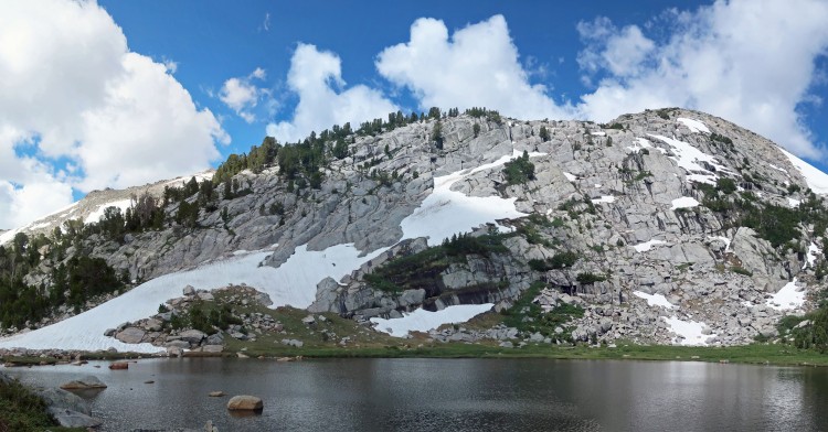 unnamed lake below Ice Lakes Pass