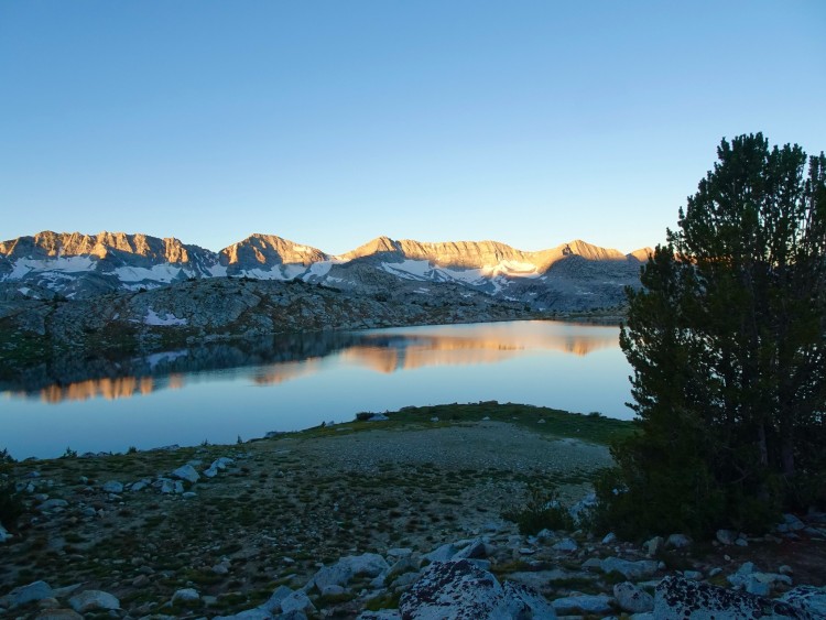 Morning at Tomahawk lake