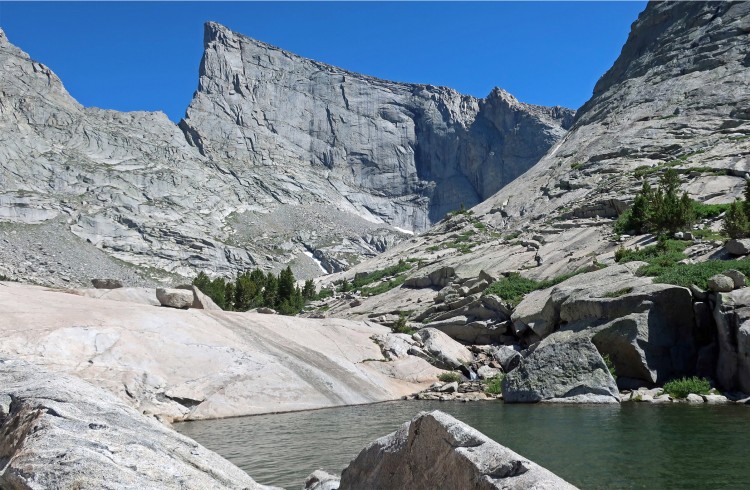 Deep Lake inlet