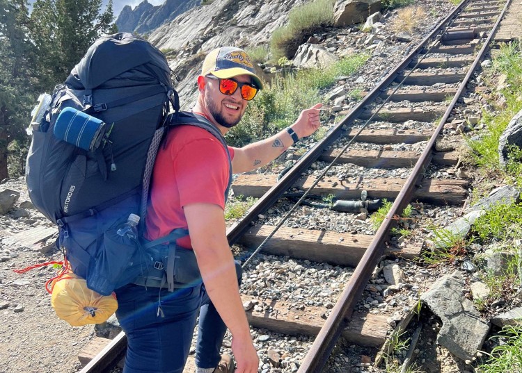 1. Lk Agnew tracks.jpg