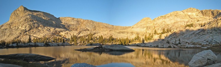 Peninsula lake sunset