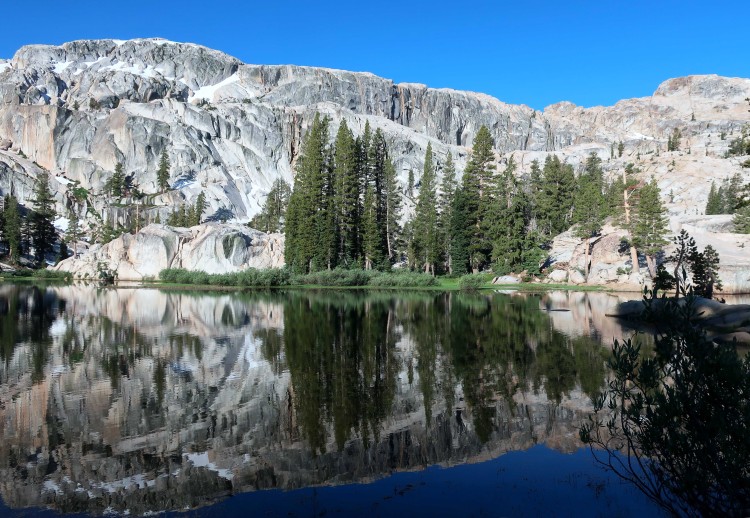 Lower Lewis Lake