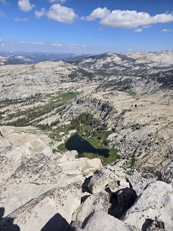 from top of kettle ridge down to hummingbird lake