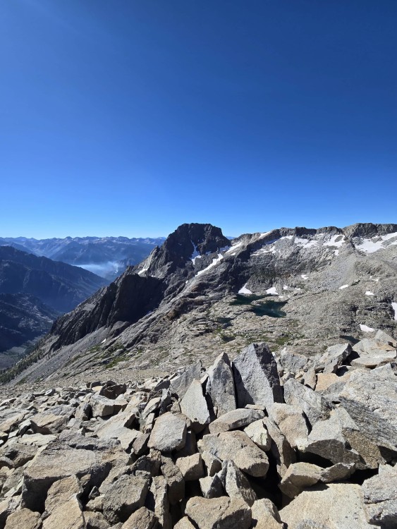 Black crown and fire from peak 11557