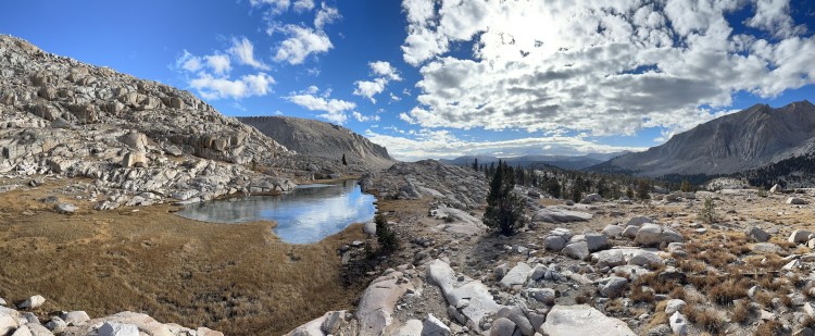 d4-070-unmarked-lake.jpg