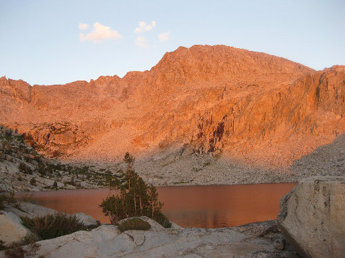 Lake 10907