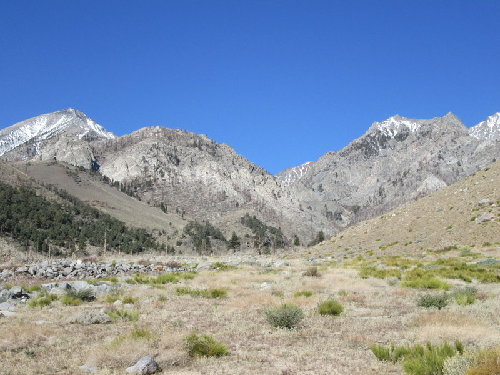 Baxter Pass trailhead view